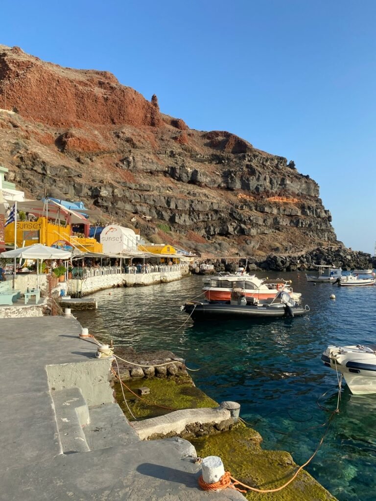 Bezienswaardigheden Santorini Amoudi Bay